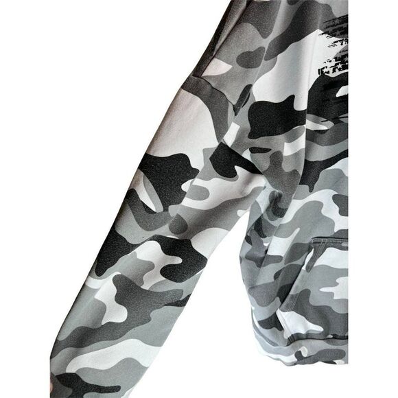 Authentic Wear Distressed American Flag Camouflage Hoodie. Grey. Size XL - Picture 7 of 10
